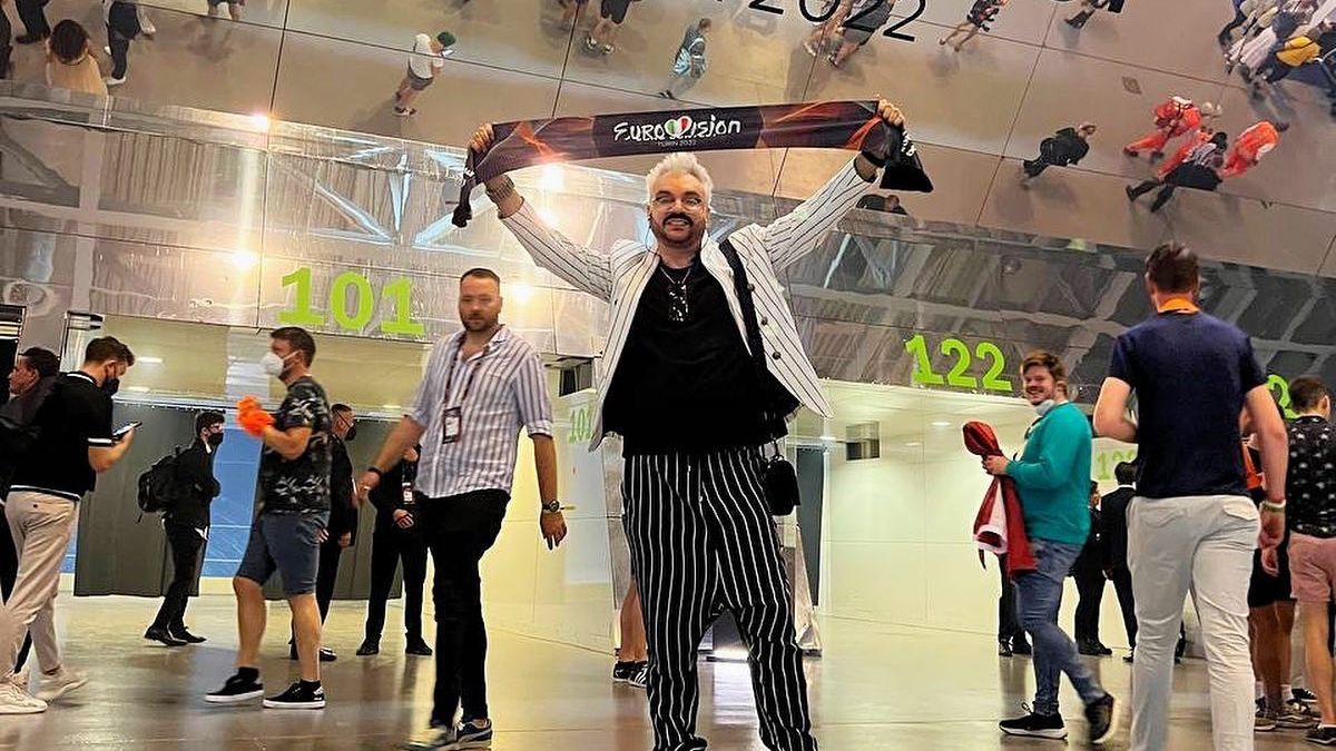 Філіп Кіркоров припхався на Євробачення в Італію й обурив Росію, яку туди не взяли - Showbiz