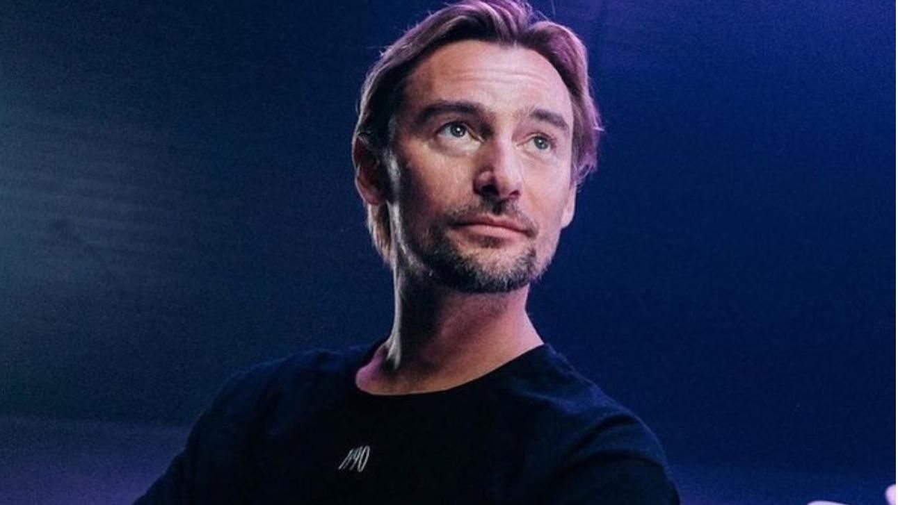 "Вам дуже личить" кліпмейкер Алан Бадоєв перейшов на українську - Showbiz "Вам дуже личить" кліпмейкер Алан Бадоєв перейшов на українську - Showbiz