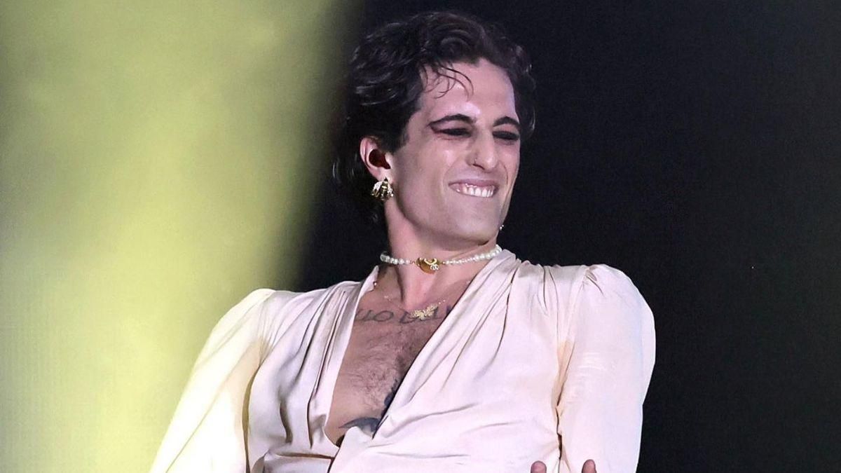 Соліст Måneskin травмувався перед виступом у фіналі Євробачення-2022 чи виступить гурт - Showbiz Соліст Måneskin травмувався перед виступом у фіналі Євробачення-2022 чи виступить гурт - Showbiz