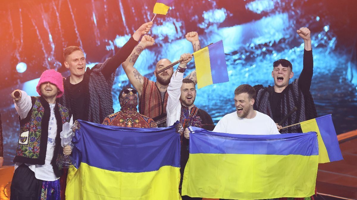 "Україна перемагає і перемагатиме"  реакція зіркового бомонду на тріумф Kalush Orchestra - Showbiz