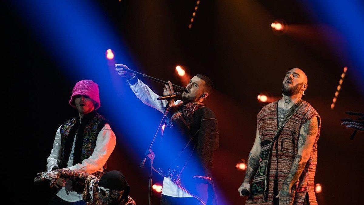 Kalush Orchestra виголосили переможну промову зі сцени Євробачення-2022 промовисте відео - Showbiz Kalush Orchestra виголосили переможну промову зі сцени Євробачення-2022 промовисте відео - Showbiz