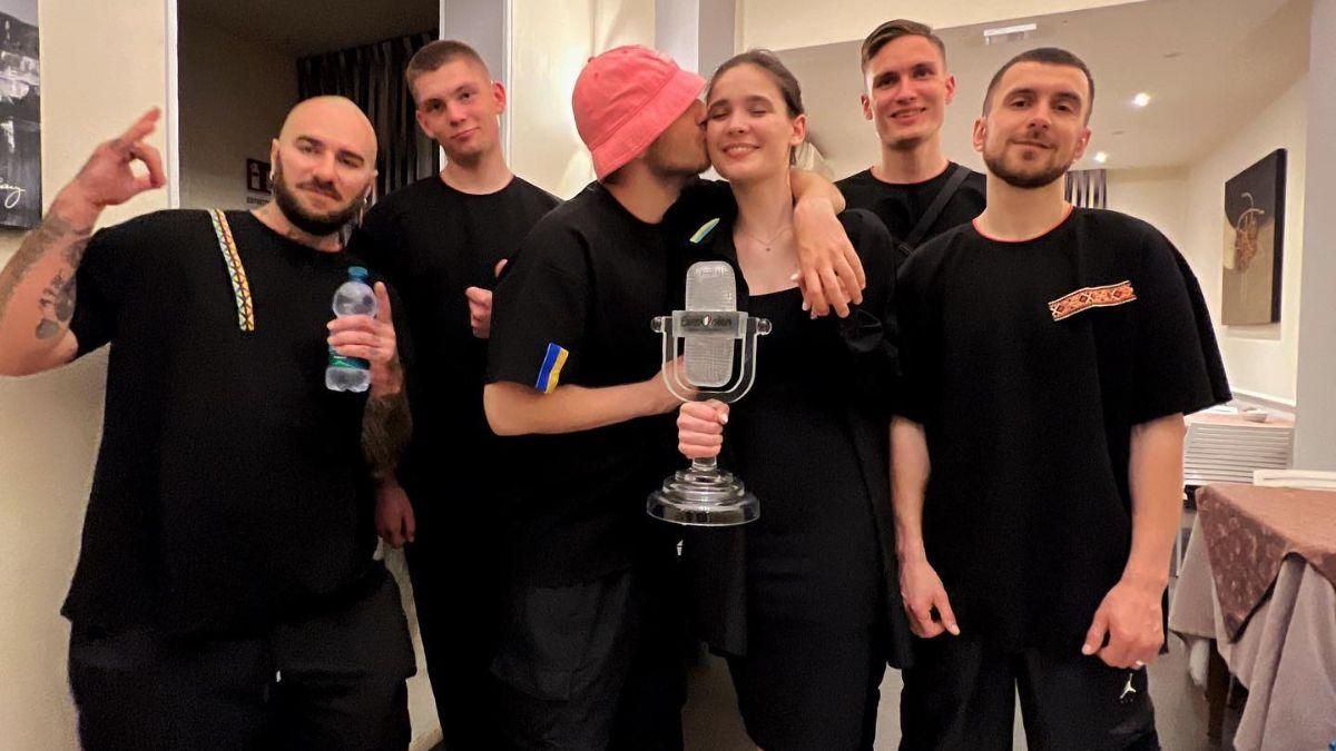 Девушка солиста Kalush Orchestra прокомментировала победу на Евровидении  "Олеже, горжусь тобой" - Showbiz