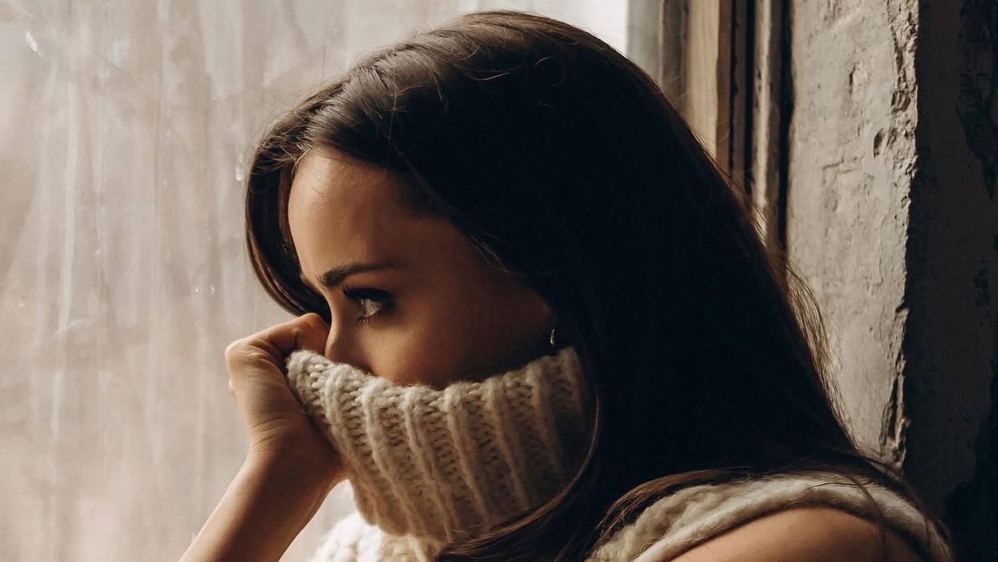 Ксения Мишина объяснила, почему не надо травить друг друга "Набрасываемся на тех, кто выбрал жить" - Showbiz Ксения Мишина объяснила, почему не надо травить друг друга "Набрасываемся на тех, кто выбрал жить" - Showbiz