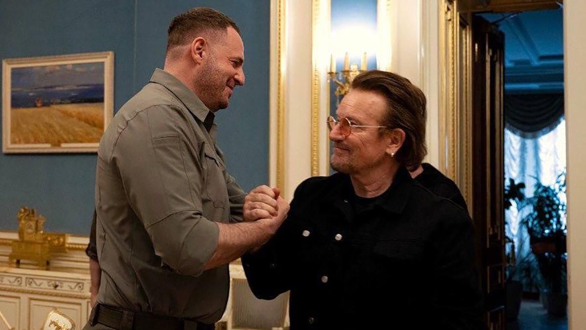 Домовилися, – Андрій Єрмак вмовив Боно з U2 ще раз приїхати в Україну з концертами - Showbiz