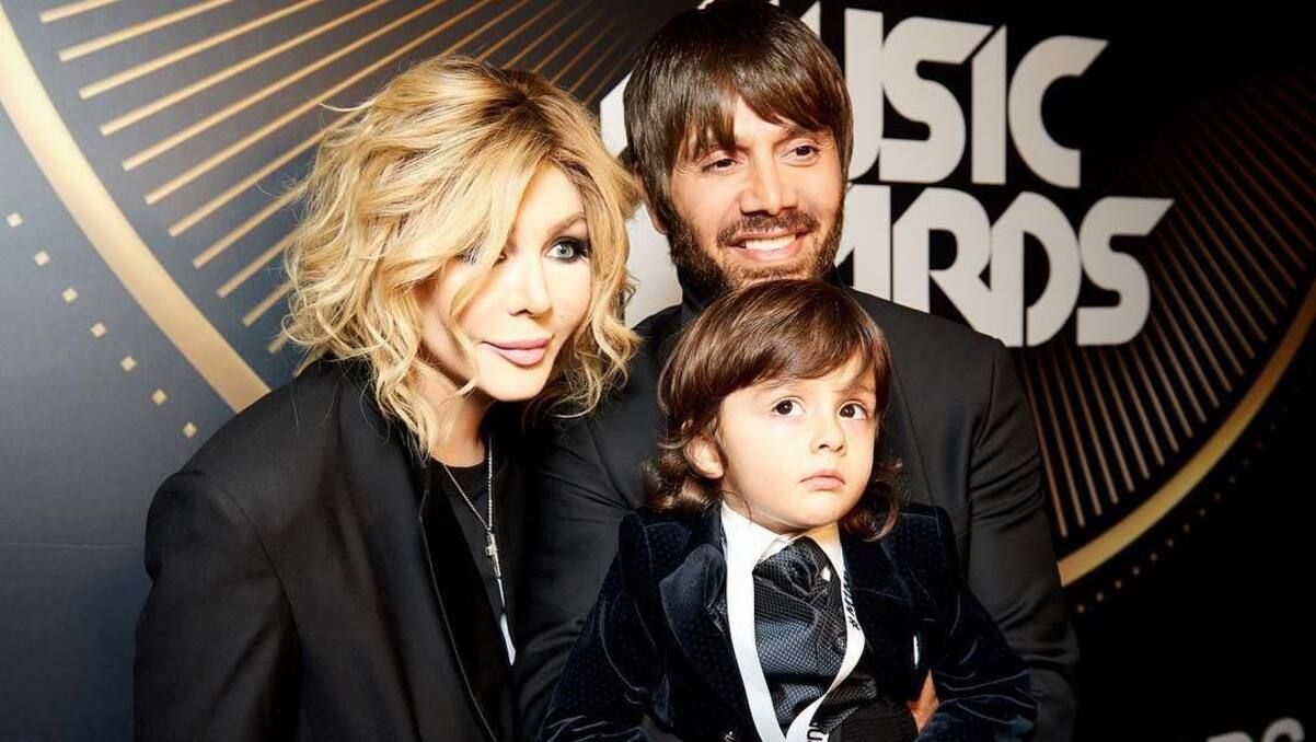 Ірина Білик розсердилась на ексчоловіка, який хоче виступити на Росії "Кинув на мене тінь" - Showbiz Ірина Білик розсердилась на ексчоловіка, який хоче виступити на Росії "Кинув на мене тінь" - Showbiz