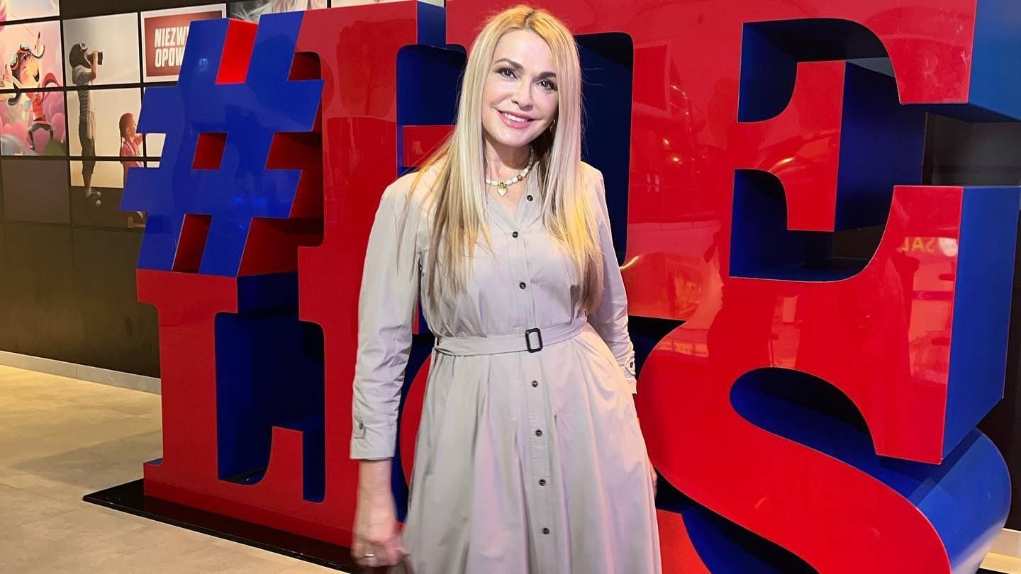 Ольга Сумська відповіла Кондратюку, який радив їй розірвати стосунки з донькою - Showbiz Ольга Сумська відповіла Кондратюку, який радив їй розірвати стосунки з донькою - Showbiz