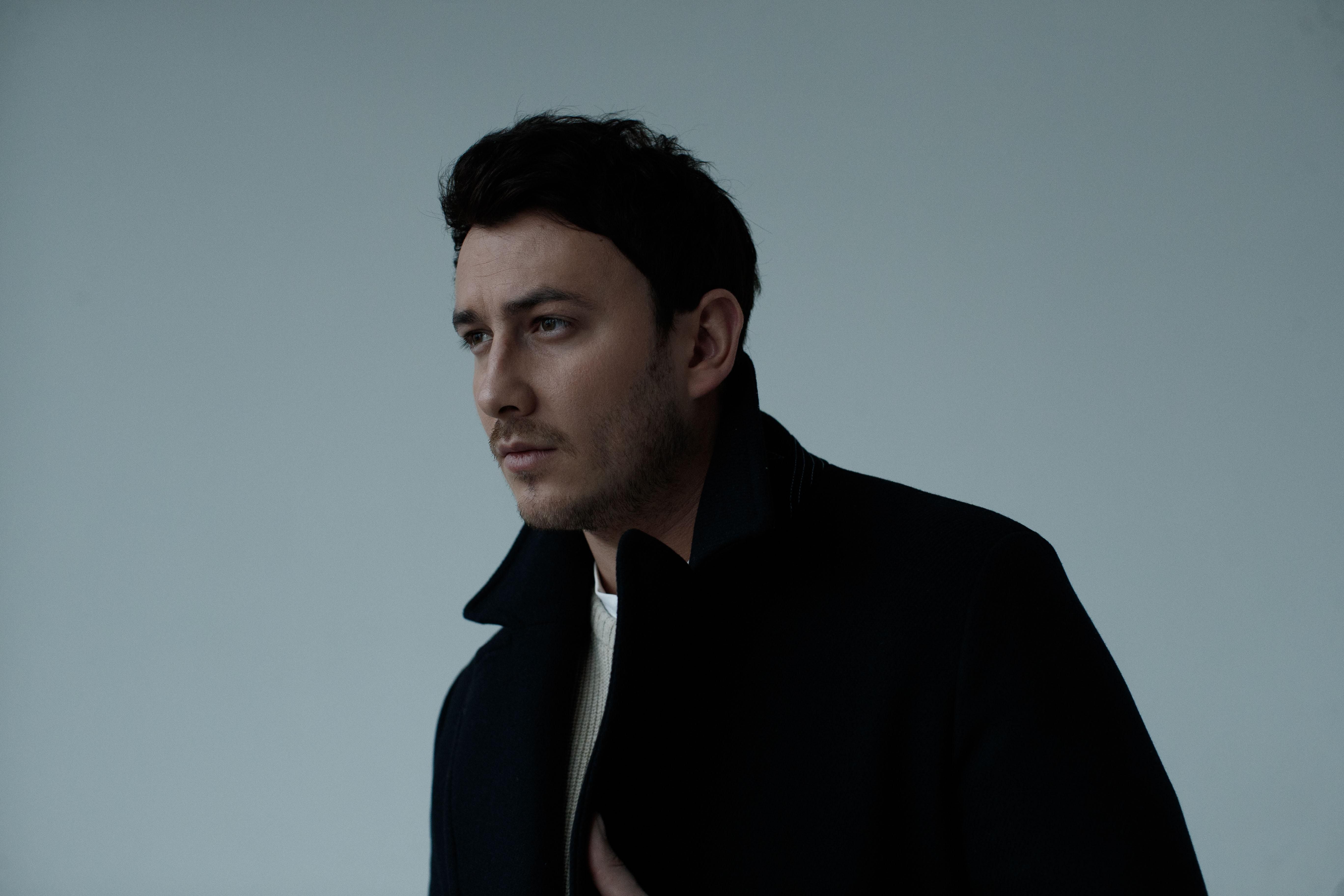 "Ми всі подорослішали" Ivan NAVI випустив довоєнну пісню "Пишу тобі листа" - Showbiz "Ми всі подорослішали" Ivan NAVI випустив довоєнну пісню "Пишу тобі листа" - Showbiz