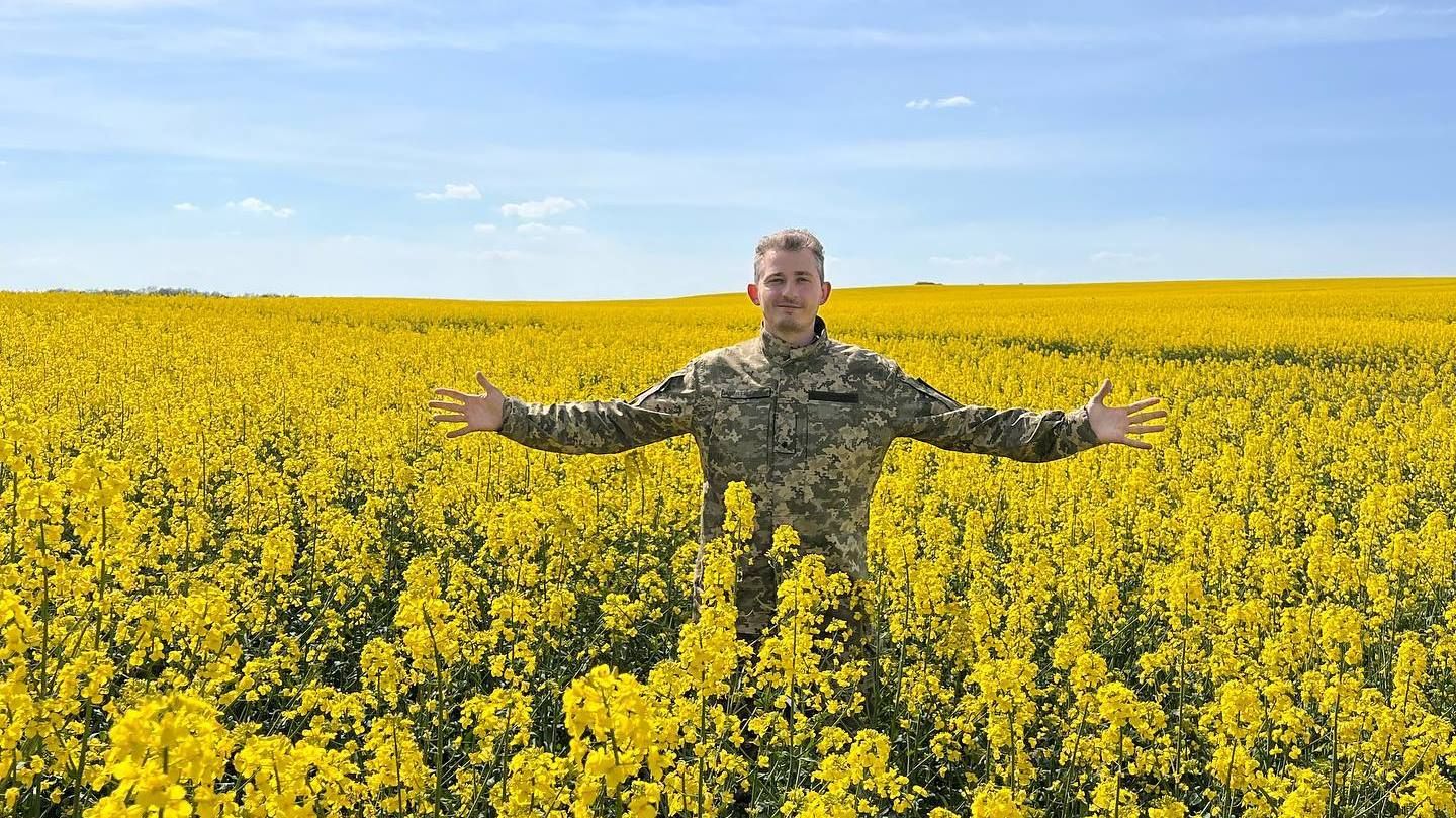 Коля Сєрга поділився словами подяки у День морської піхоти промовисте відео - Showbiz Коля Сєрга поділився словами подяки у День морської піхоти промовисте відео - Showbiz