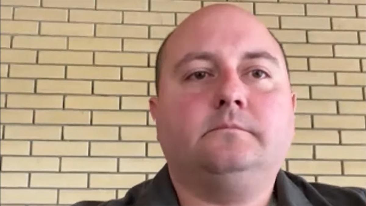 Скидывались на похороны, – Юрий Ткач со слезами на глазах рассказал о друзьях, погибших на войне - Showbiz Скидывались на похороны, – Юрий Ткач со слезами на глазах рассказал о друзьях, погибших на войне - Showbiz