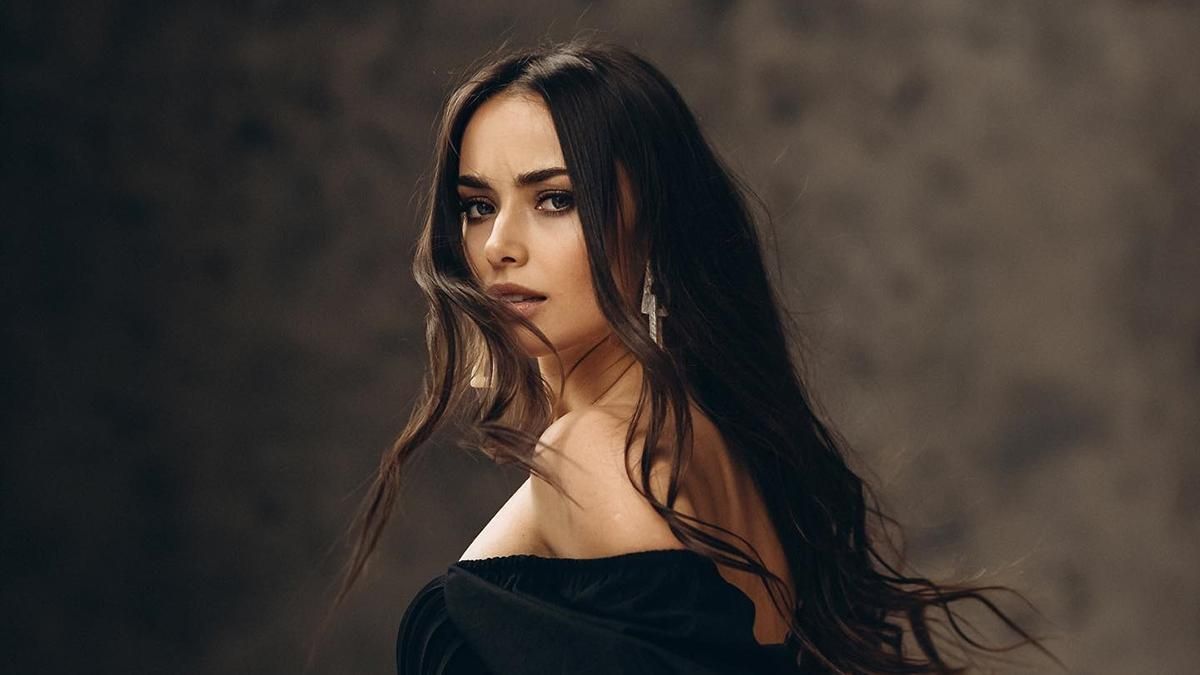 Вот так жизнь разъединила, – Ксения Мишина намекнула на сложные отношения с родителями из Крыма - Showbiz Вот так жизнь разъединила, – Ксения Мишина намекнула на сложные отношения с родителями из Крыма - Showbiz