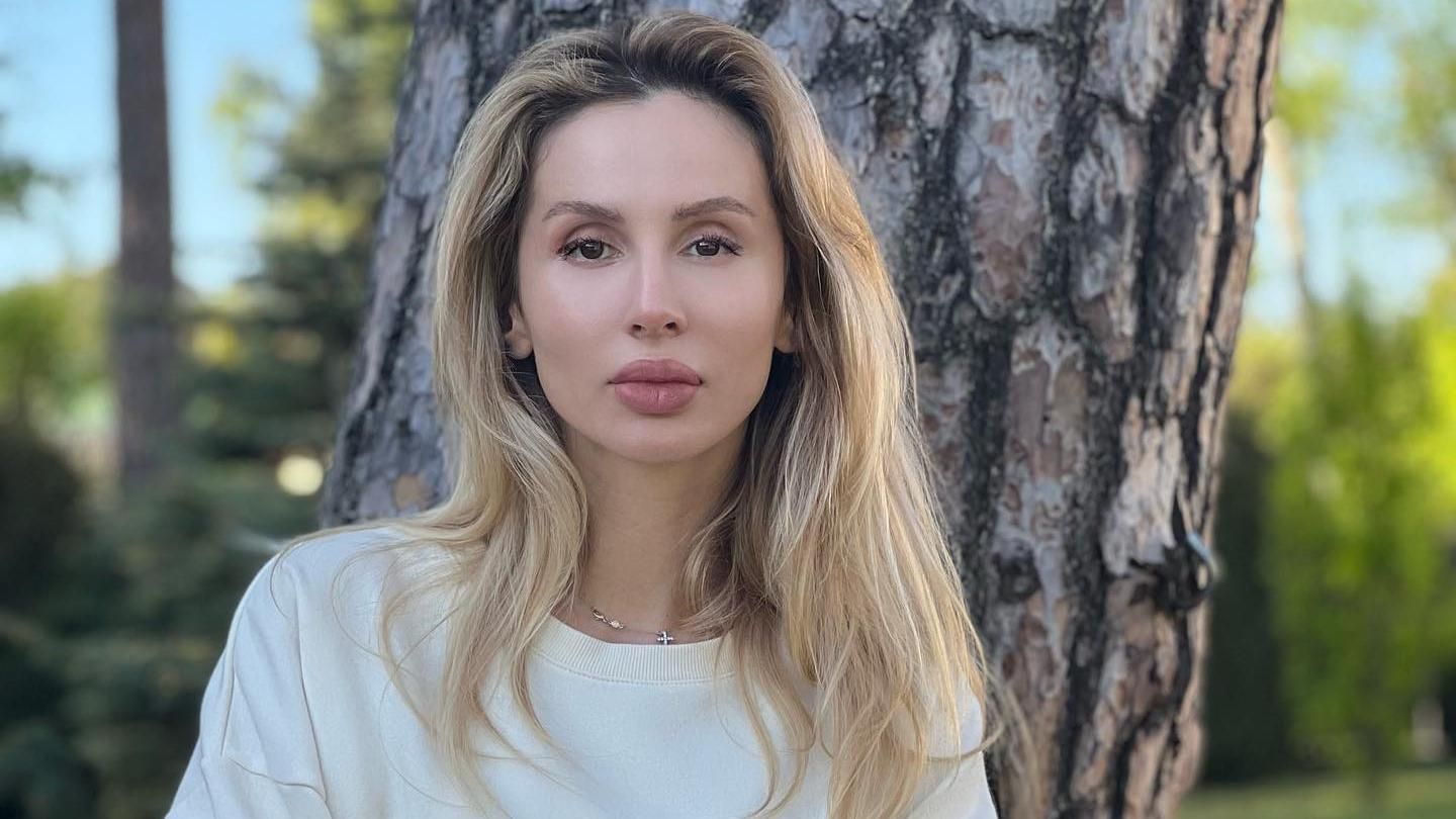 "Я сама переживаю эти эмоции" Лобода открыла центр психологической помощи для украинцев - Showbiz "Я сама переживаю эти эмоции" Лобода открыла центр психологической помощи для украинцев - Showbiz