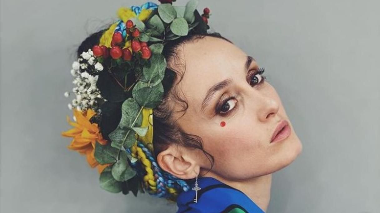 Alina Pash пожаловалась на "размазанную память", когда вспоминает, как ехала в Крым - Showbiz Alina Pash пожаловалась на "размазанную память", когда вспоминает, как ехала в Крым - Showbiz