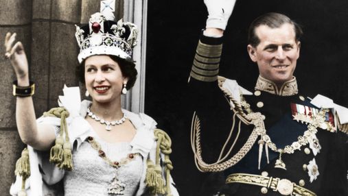Історична сукня: британці зможуть побачити коронаційне плаття Єлизавети II