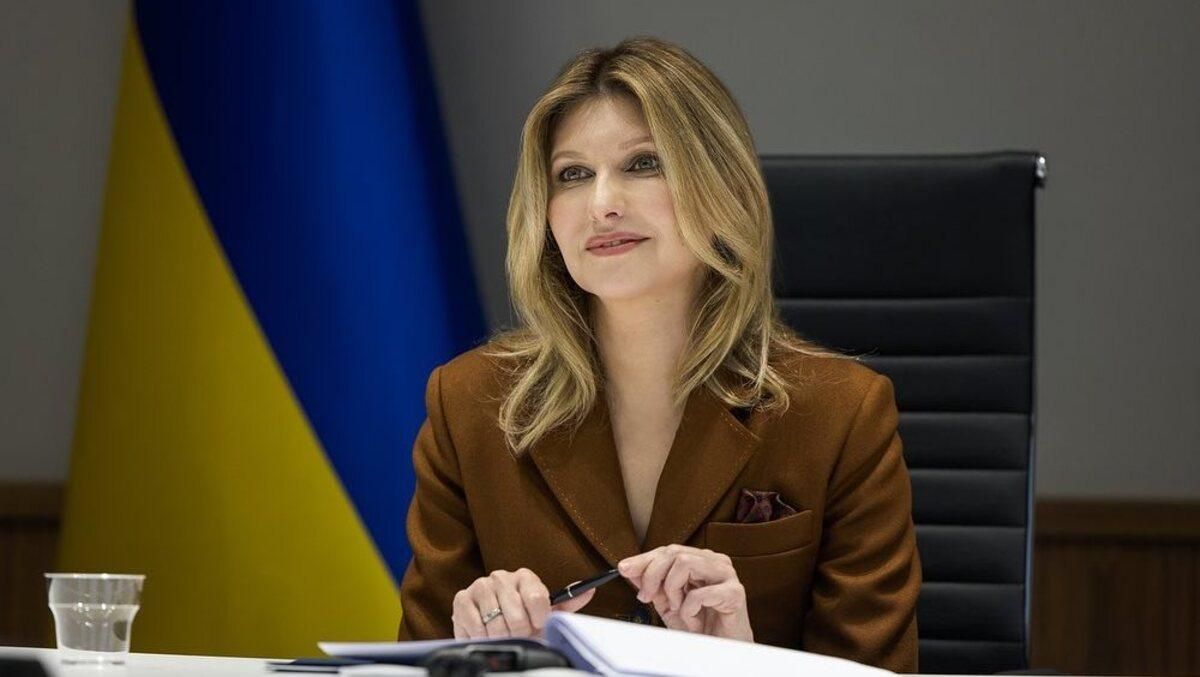 О мальчике, на которого напали враги Елена Зеленская написала сказку для польской газеты - Showbiz О мальчике, на которого напали враги Елена Зеленская написала сказку для польской газеты - Showbiz