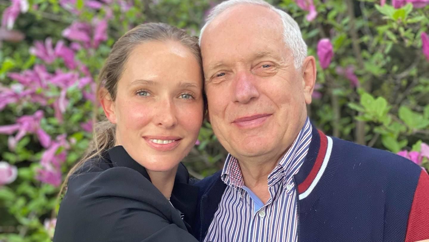 Ми не знали, чи побачимось знову, – Катя Осадча привітала батька з днем народження - Showbiz Ми не знали, чи побачимось знову, – Катя Осадча привітала батька з днем народження - Showbiz