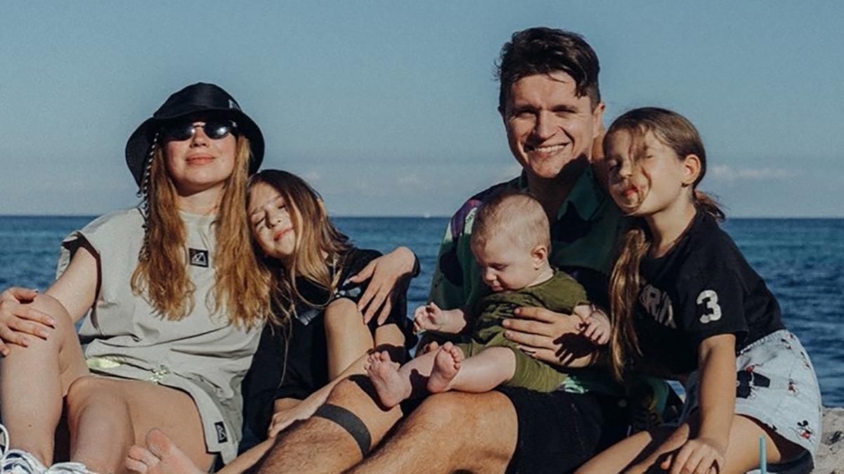 Стараюсь не наглеть, – Анатолий Анатолич назвал сумму, которую получает во Франции как беженец - Showbiz Стараюсь не наглеть, – Анатолий Анатолич назвал сумму, которую получает во Франции как беженец - Showbiz