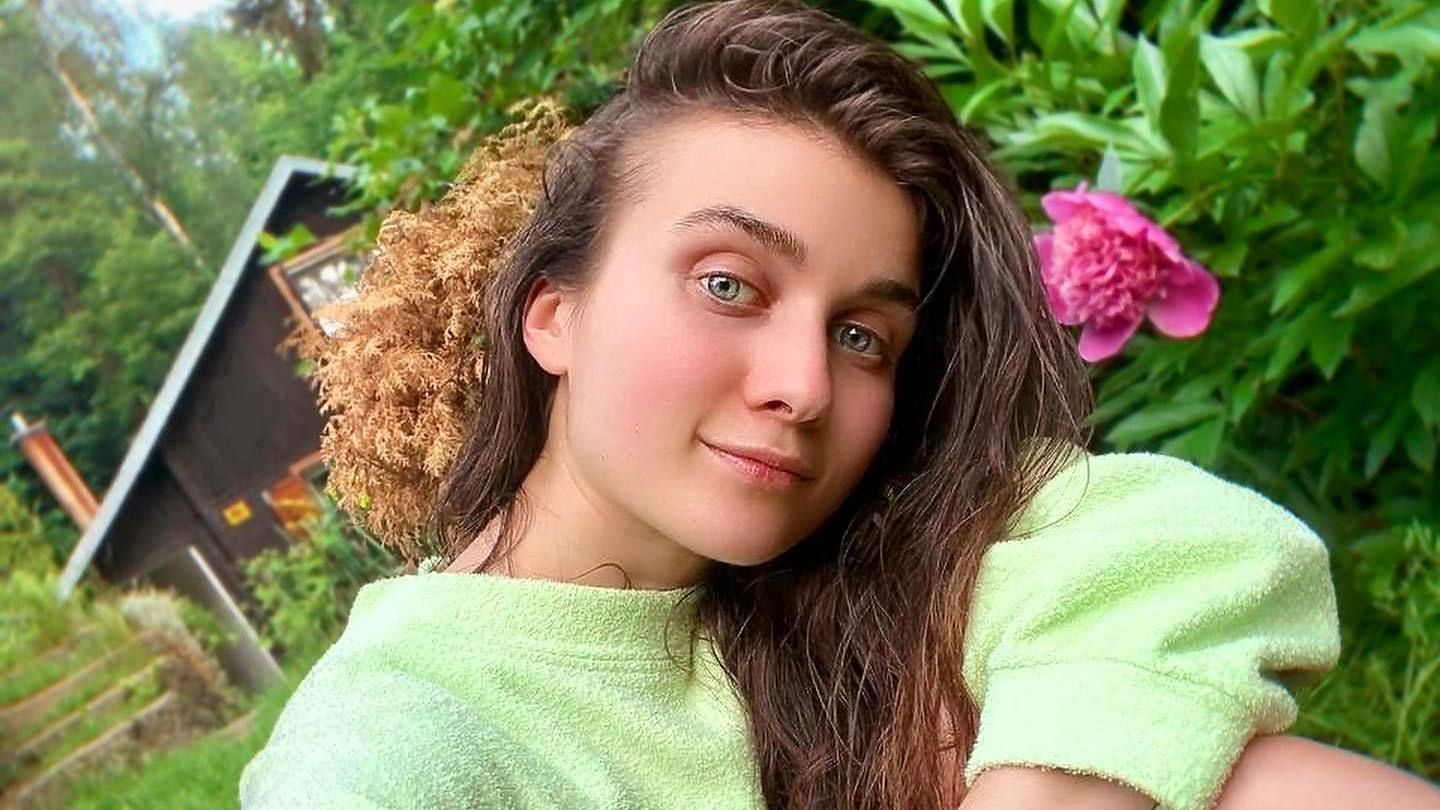 Jerry Heil рассказала о сотрудничестве с Alyona Alyona и как переводит средства фондам - Showbiz Jerry Heil рассказала о сотрудничестве с Alyona Alyona и как переводит средства фондам - Showbiz