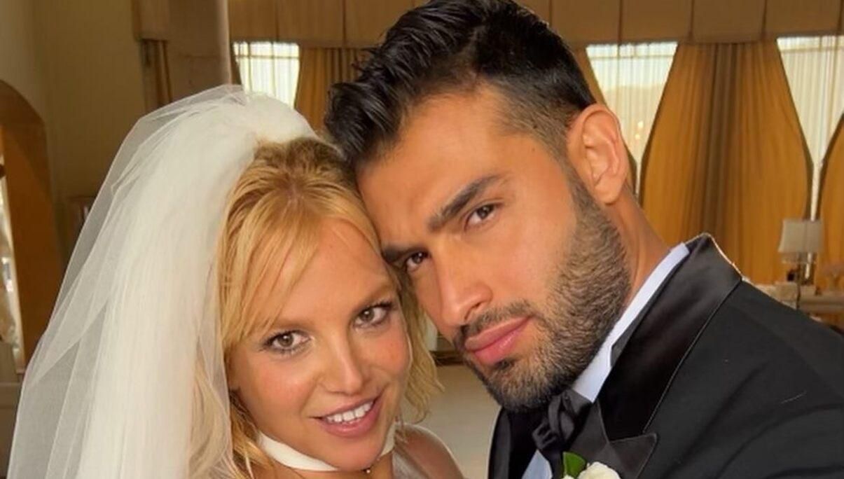 Бритни Спирс вышла замуж первые романтические фото со свадьбы - Showbiz Бритни Спирс вышла замуж первые романтические фото со свадьбы - Showbiz