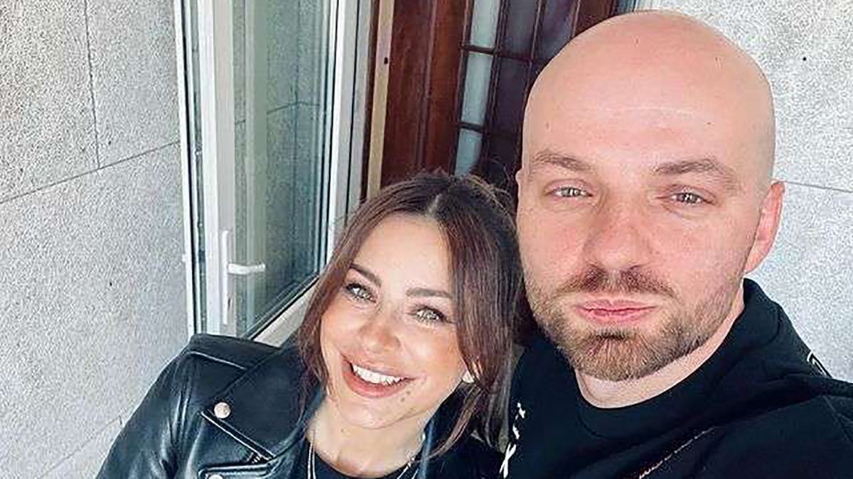 "Гроші чи все-таки країна" Слава Дьомін зізнався, що писав Ані Лорак на початку війни - Showbiz "Гроші чи все-таки країна" Слава Дьомін зізнався, що писав Ані Лорак на початку війни - Showbiz