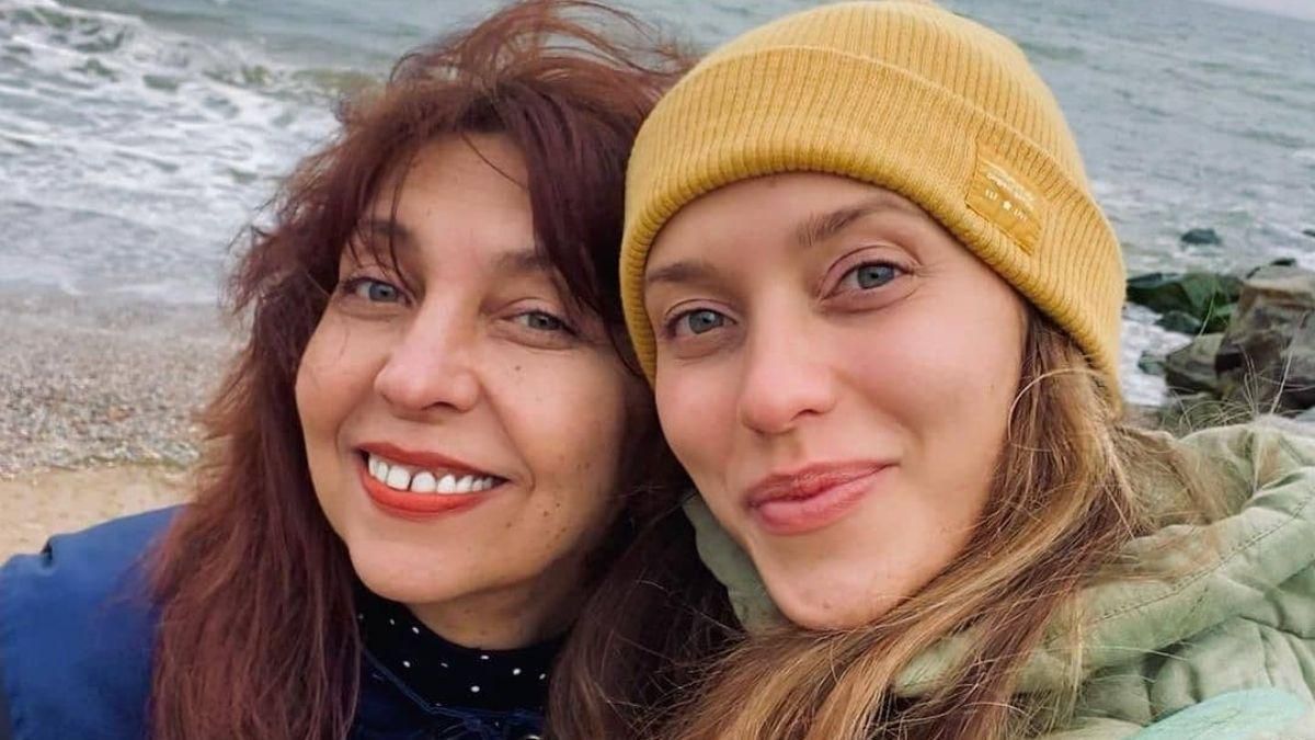 Мать предательницы Регины Тодоренко впервые обратилась к дочери  "Наша одесская семья ждет тебя" - Showbiz
