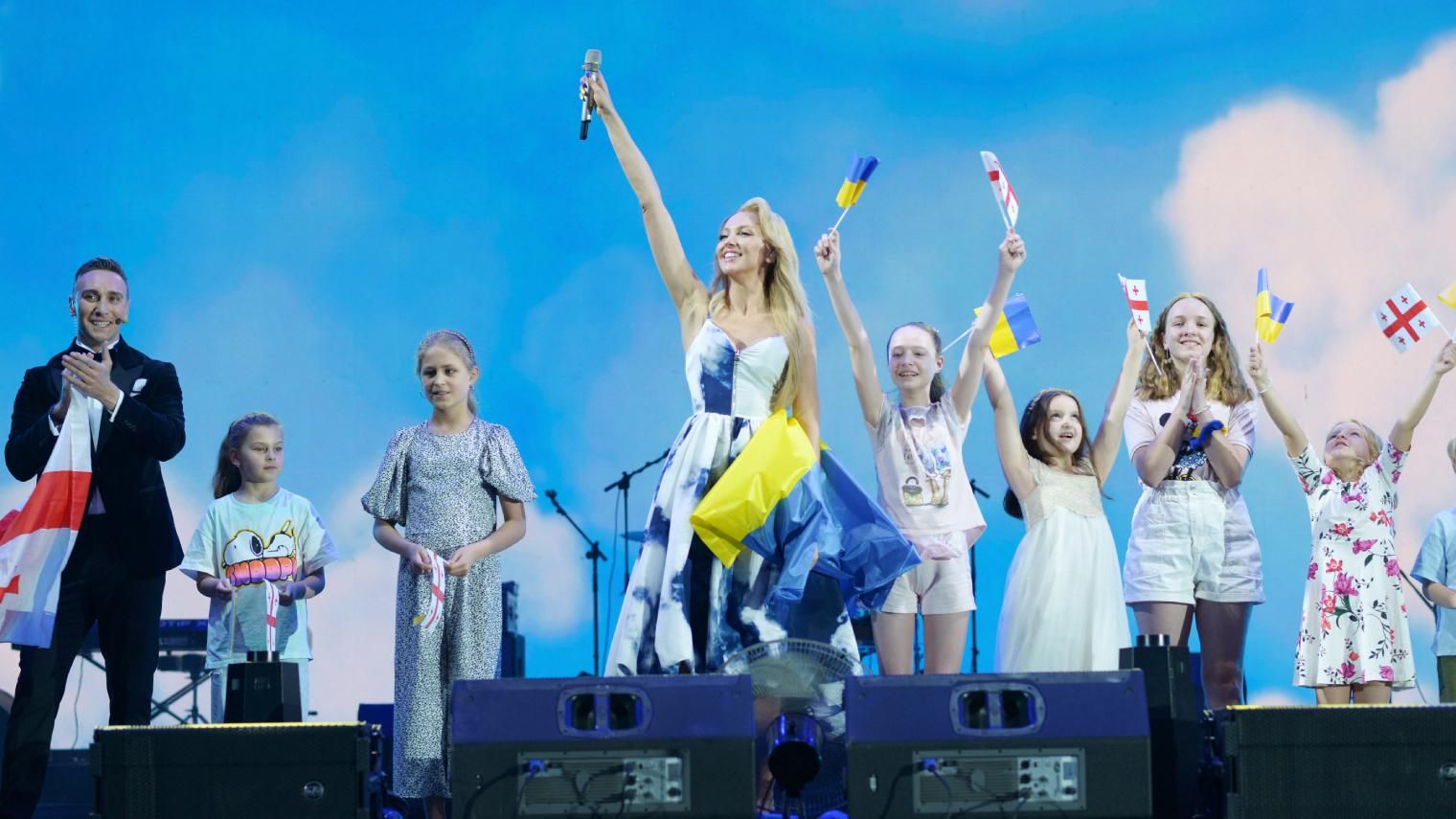 Оля Полякова вперше презентувала у Грузії україномовну пісню "Доленька" - Showbiz