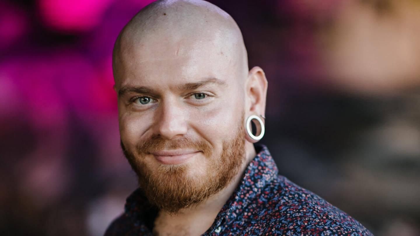 Я на контракте с марта, – Александр Кривошапко ответил тем, кто отправляет его на фронт - Showbiz Я на контракте с марта, – Александр Кривошапко ответил тем, кто отправляет его на фронт - Showbiz