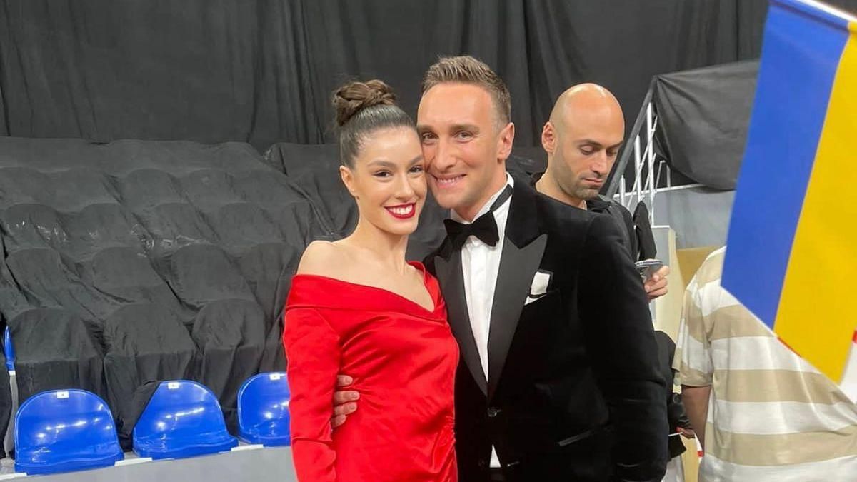 С украинским флагом Иракли Макацария очаровал новыми фото с невестой - Showbiz С украинским флагом Иракли Макацария очаровал новыми фото с невестой - Showbiz