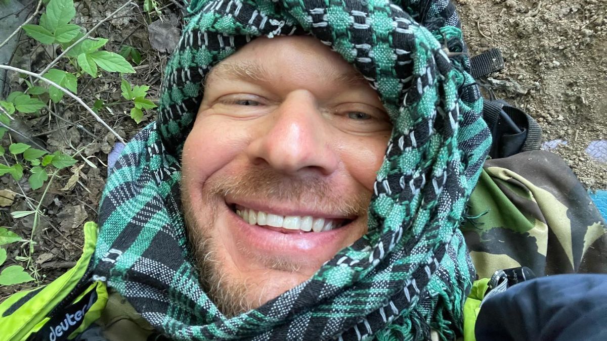 После двух недель молчания Александр Положинский показал зажигательные танцы на фронте - Showbiz После двух недель молчания Александр Положинский показал зажигательные танцы на фронте - Showbiz