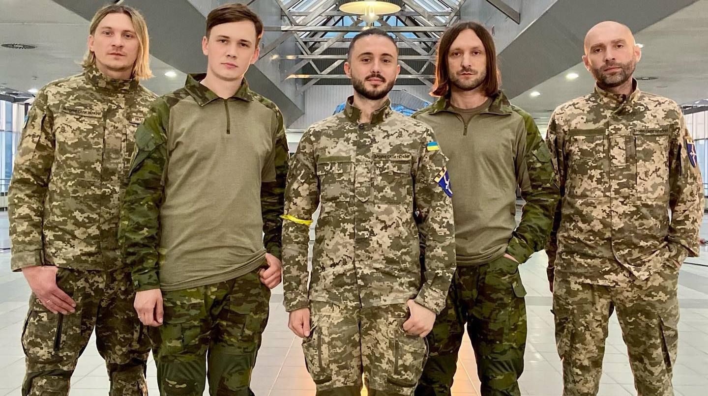 Стали ангелами для детей, – "Антитела" посвятили песню родителям, которые пали на войне - Showbiz Стали ангелами для детей, – "Антитела" посвятили песню родителям, которые пали на войне - Showbiz