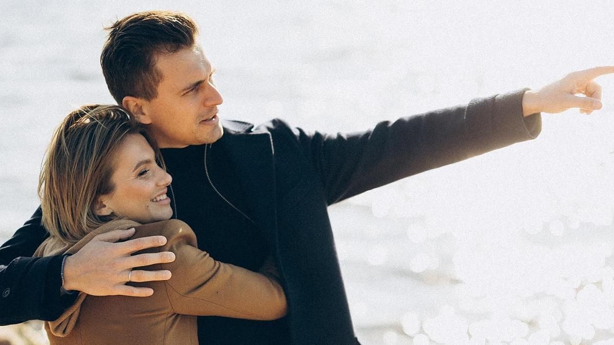 Мене випхали, – дружина Скічка зізналася, куди втекла від війни на 8 місяці вагітності - Showbiz Мене випхали, – дружина Скічка зізналася, куди втекла від війни на 8 місяці вагітності - Showbiz