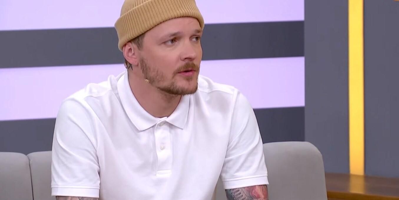 Сів навколішки й плачу, – Женя Галич згадав, як прощався з сім'єю на кордоні - Showbiz Сів навколішки й плачу, – Женя Галич згадав, як прощався з сім'єю на кордоні - Showbiz