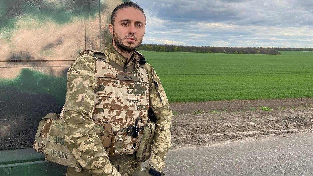 Разблокировал телефон убитого воина, – Тарас Тополя о смерти побратима в день рождения - Showbiz