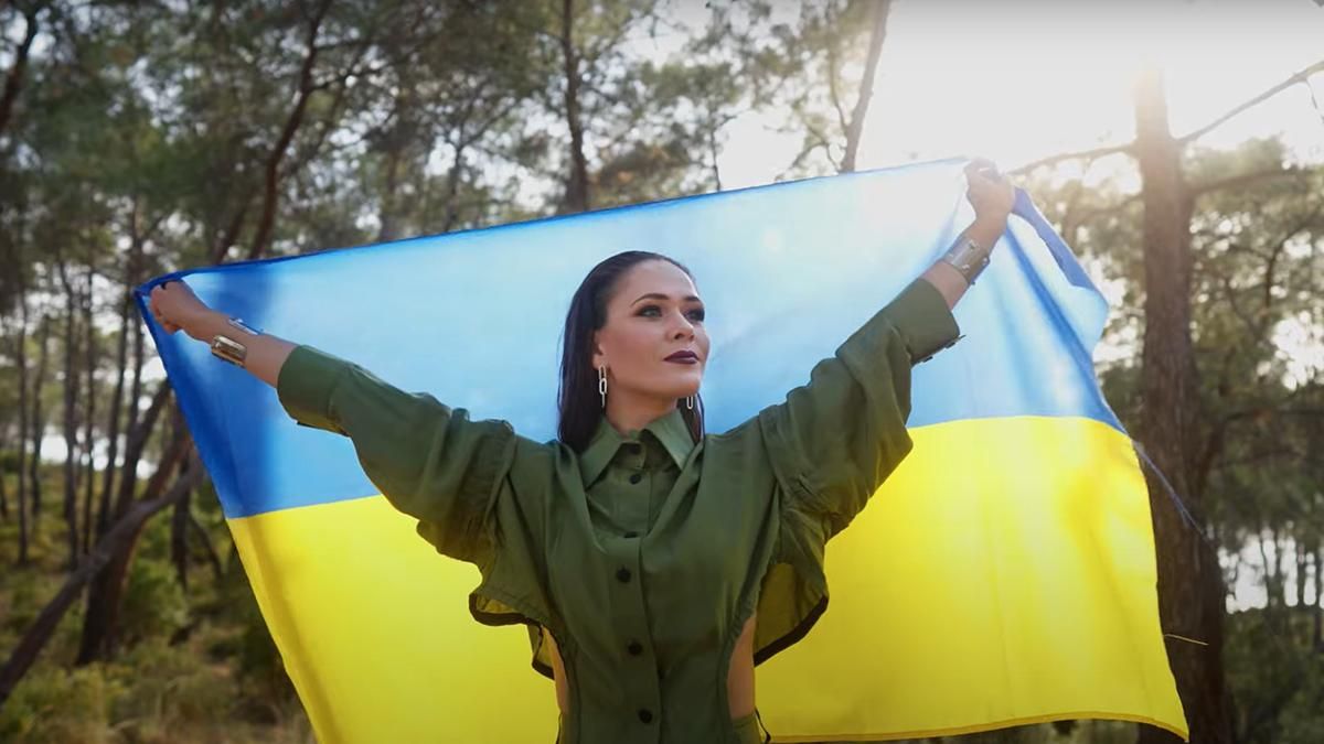 Кароль, Дзідзьо, Саніна  шоу-біз об'єднався й випустив патріотичний хіт "Ми з України" - Showbiz