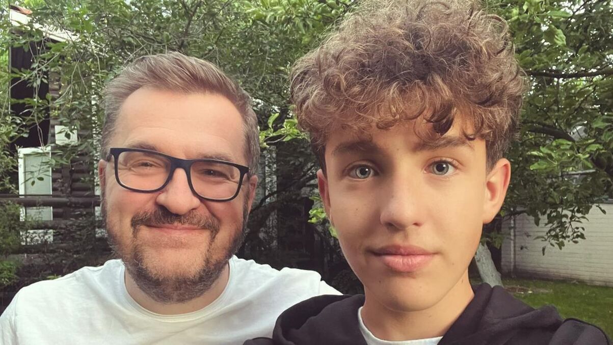 "Наконец-то встретились" Александр Пономарев показал редкое фото с сыном - Showbiz "Наконец-то встретились" Александр Пономарев показал редкое фото с сыном - Showbiz