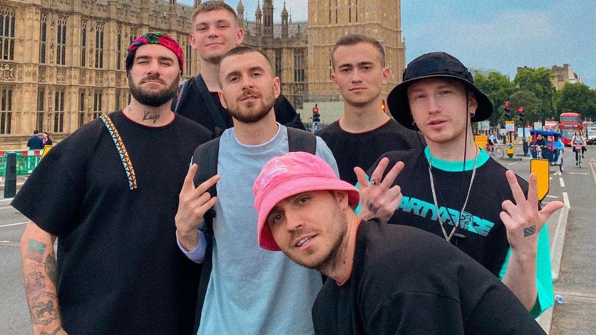 Поблагодарили Джонсона и спели Stefania Kalush Orchestra выступили на Glastonbury - Showbiz Поблагодарили Джонсона и спели Stefania Kalush Orchestra выступили на Glastonbury - Showbiz