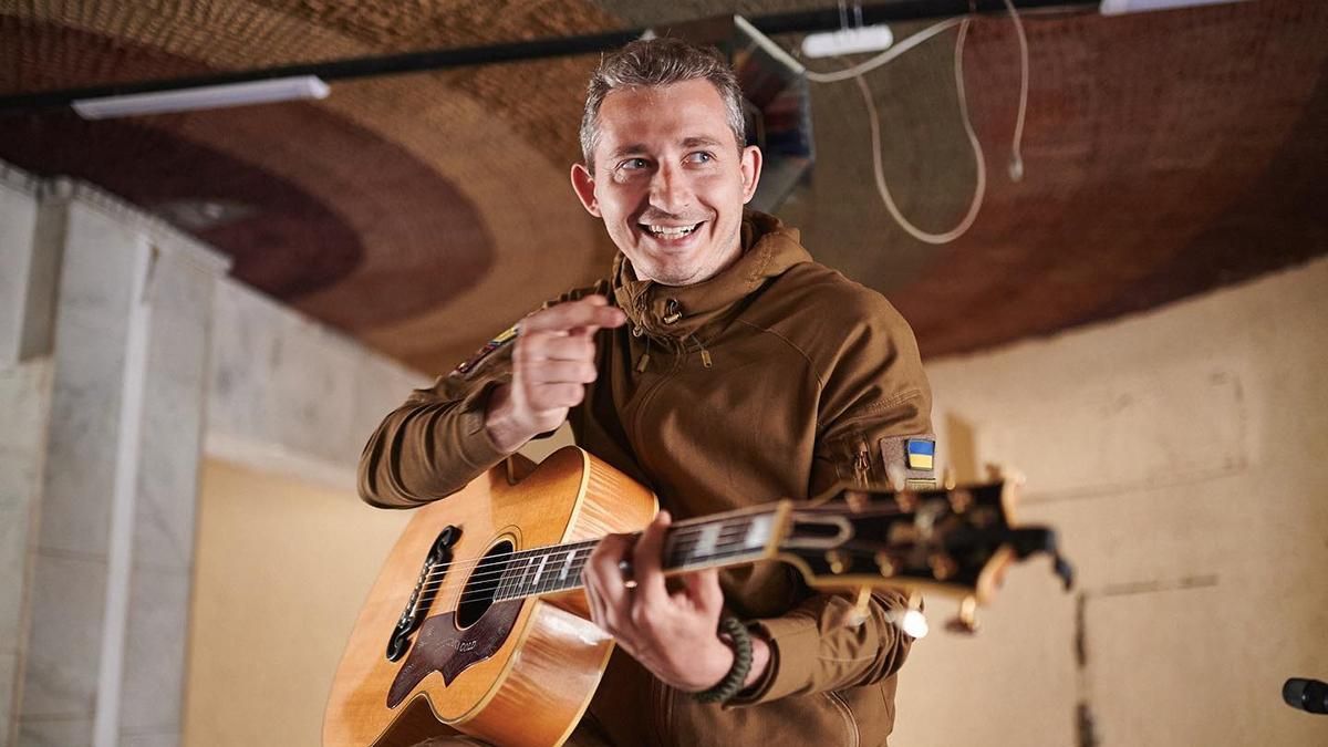 Коля Сєрга вибачився, що мовчав, коли Росія окупувала Крим і Донбас Коля Сєрга вибачився, що мовчав, коли Росія окупувала Крим і Донбас