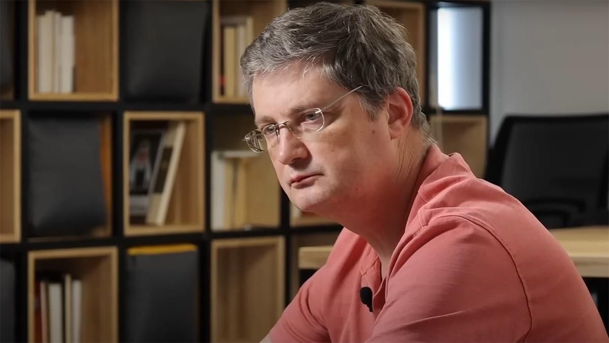 Игорь Кондратюк показал, как оккупанты поиздевались над его селом на Херсонщине: видео