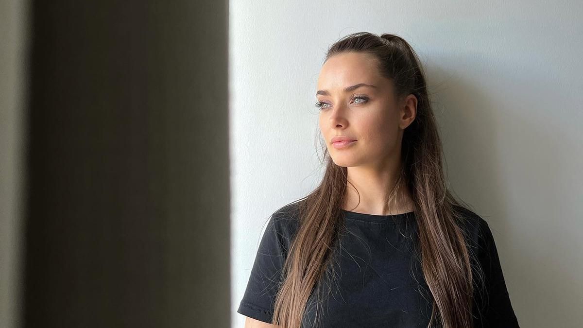 Скандал Дизель Шоу з Ксенією Мішиною – як акторка відповіла на образи про хвойду Скандал Дизель Шоу з Ксенією Мішиною – як акторка відповіла на образи про хвойду