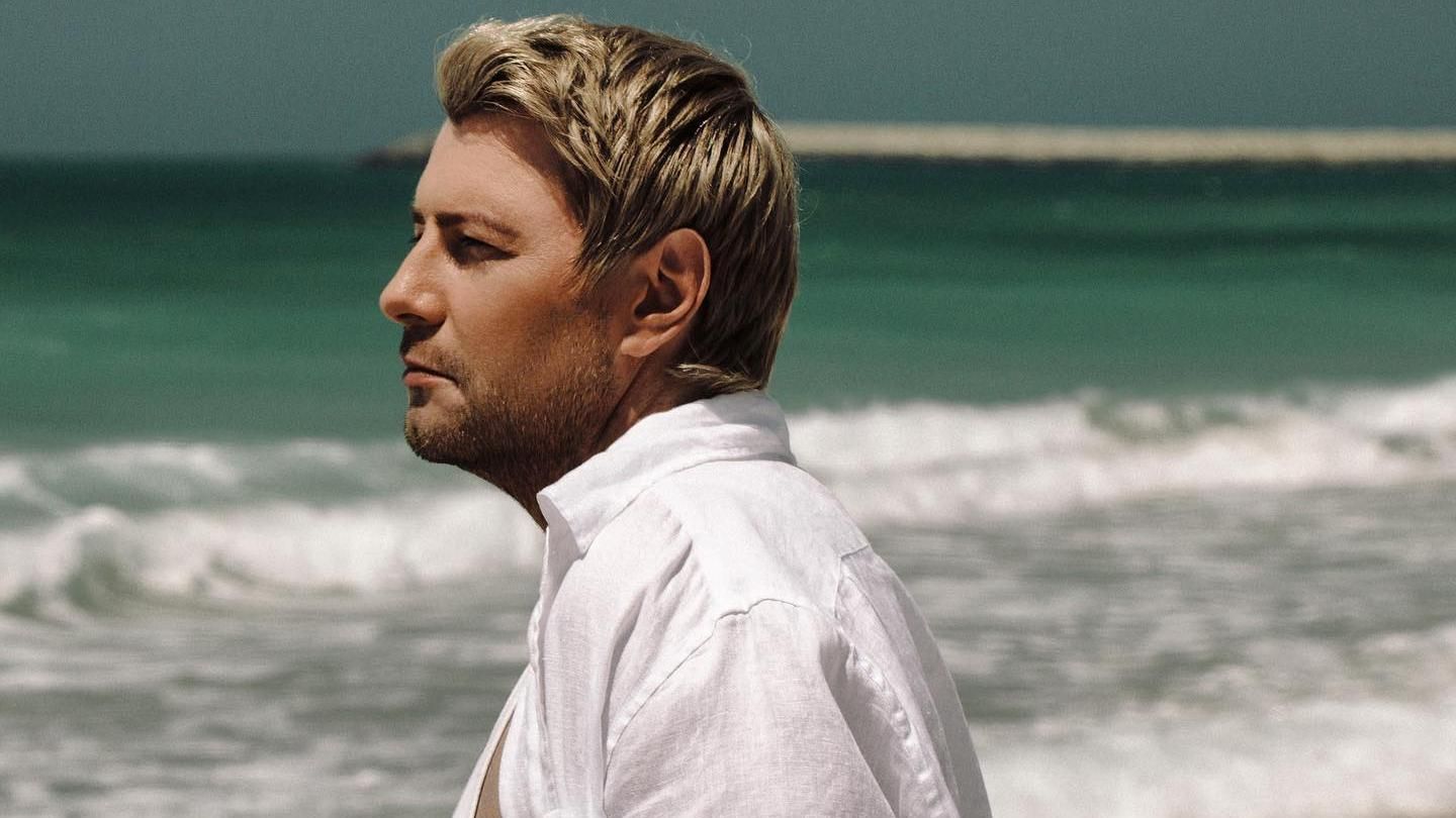 Українка зустріла Баскова в Туреччині: відео його реакції Українка зустріла Баскова в Туреччині: відео його реакції