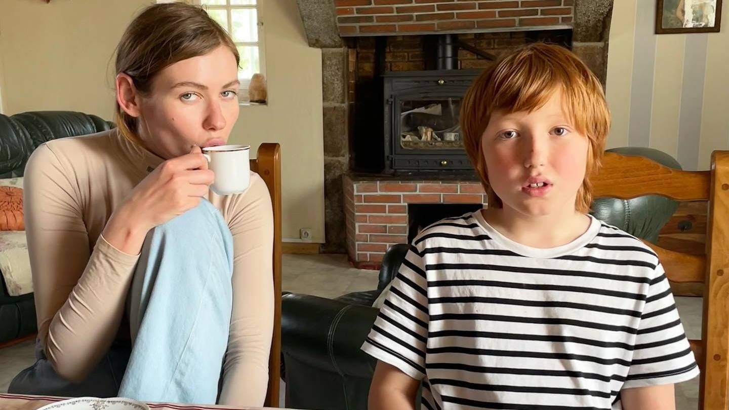 Скандальні заяви Бардаша - син продюсера прочитав вірш про Україну на відео Скандальні заяви Бардаша - син продюсера прочитав вірш про Україну на відео