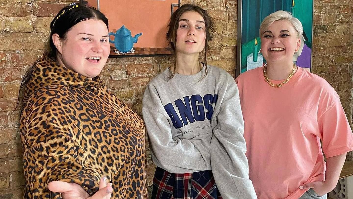 Alyona Alyona и Jerry Heil выпустят мощный трек с немкой Alyona Alyona и Jerry Heil выпустят мощный трек с немкой