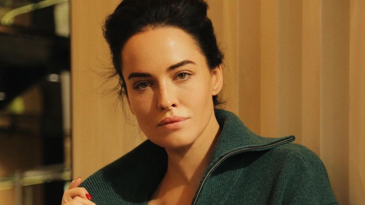 Даша Астаф'єва не змінює постільну білизну й не може творити Даша Астаф'єва не змінює постільну білизну й не може творити