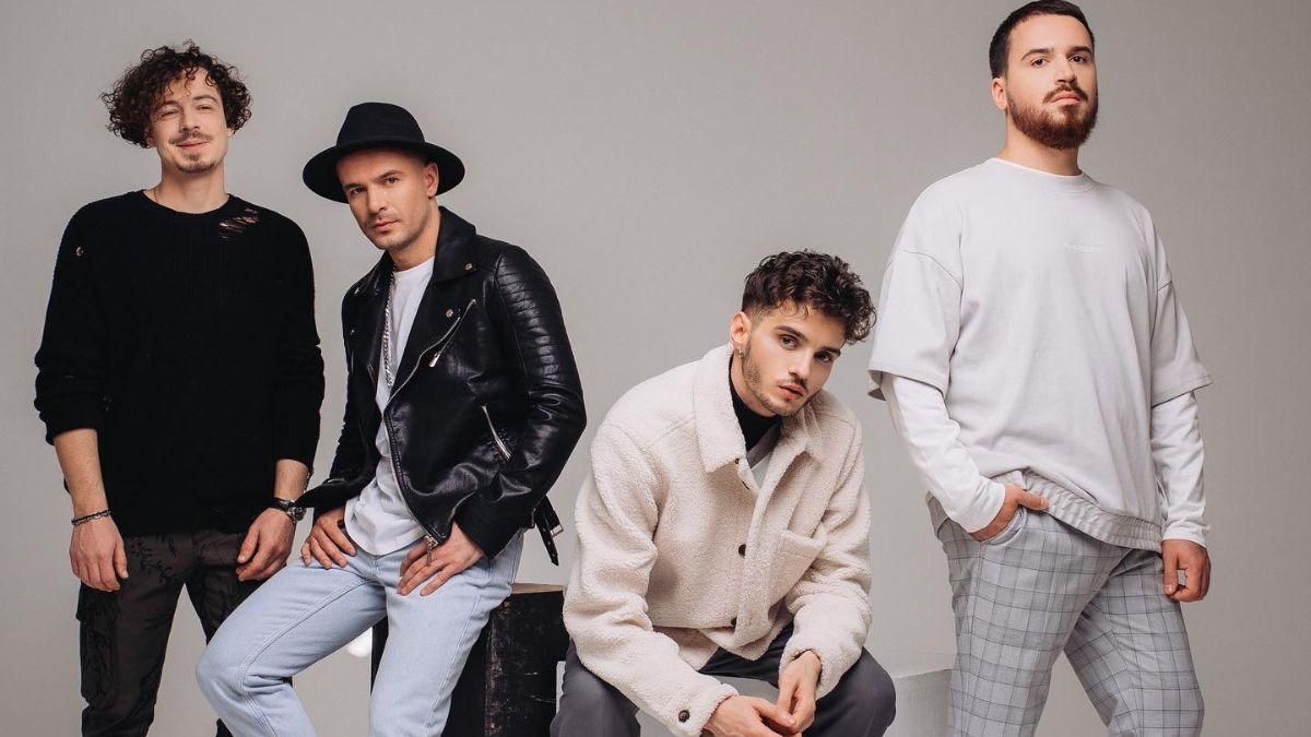 Почему Cloudless сменил название группы на Cloudless Orchestra Почему Cloudless сменил название группы на Cloudless Orchestra