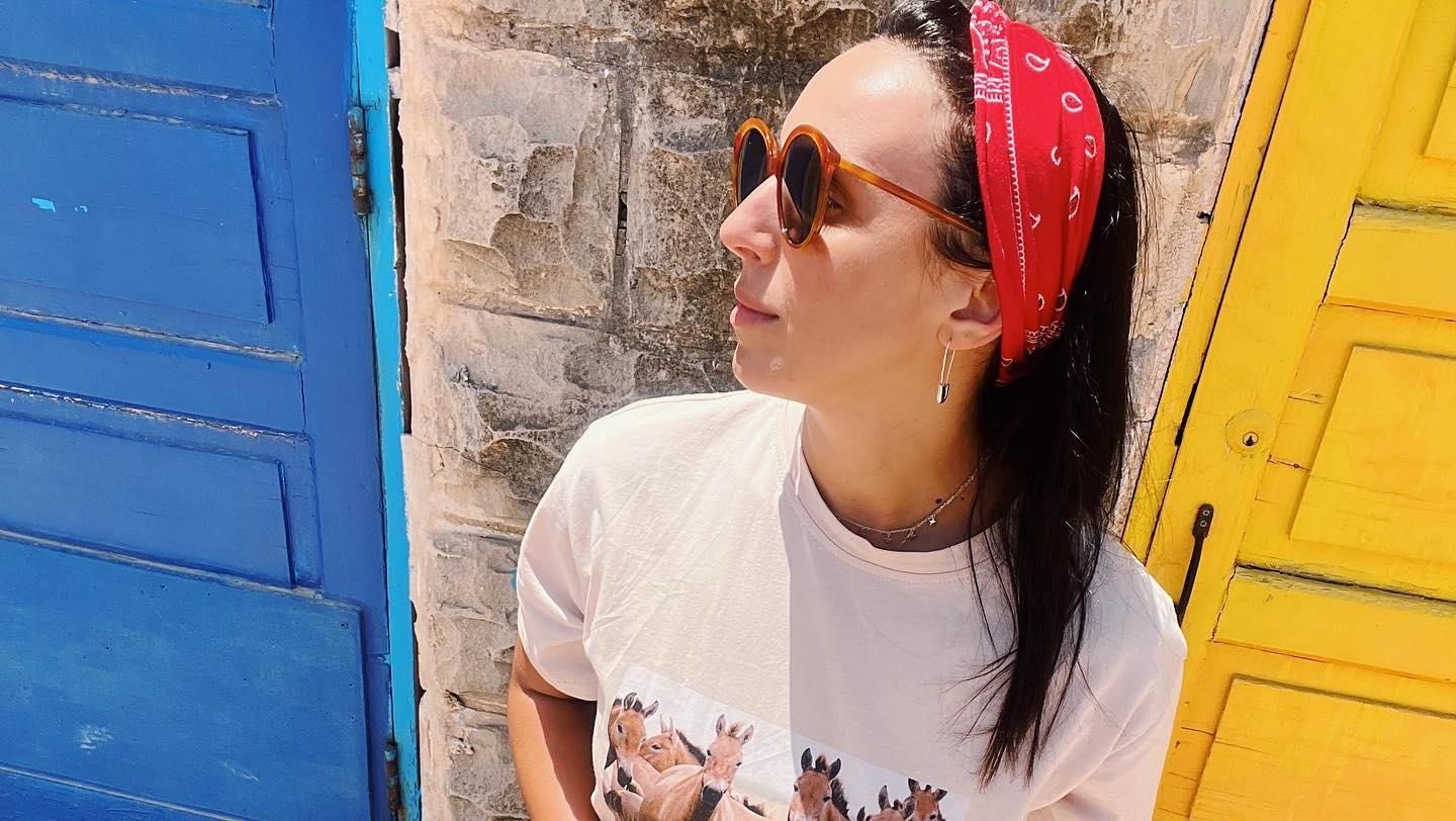 Джамала показала, як росіяни палять пшеничні поля - фото з півдня Джамала показала, як росіяни палять пшеничні поля - фото з півдня