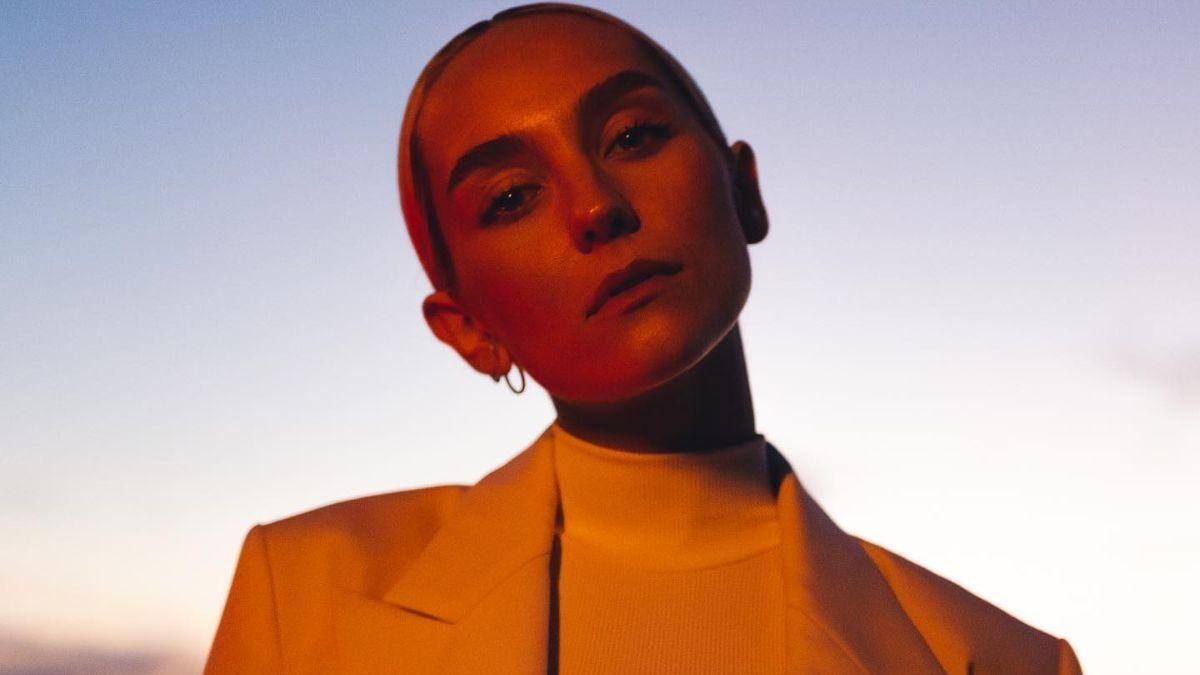 Ракетный удар по Виннице члены команды Roxolana в операционной Ракетный удар по Виннице члены команды Roxolana в операционной