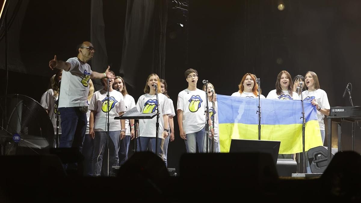The Rolling Stones поддержал Украину в Вене – спел с детскими хорами из Киева