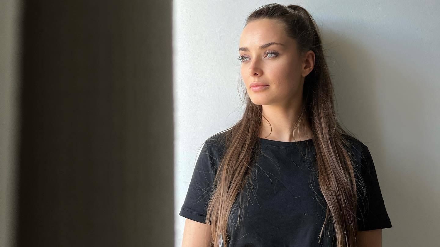 Ксенію Мішину зрадила близька людина - зізнання зірки Ксенію Мішину зрадила близька людина - зізнання зірки