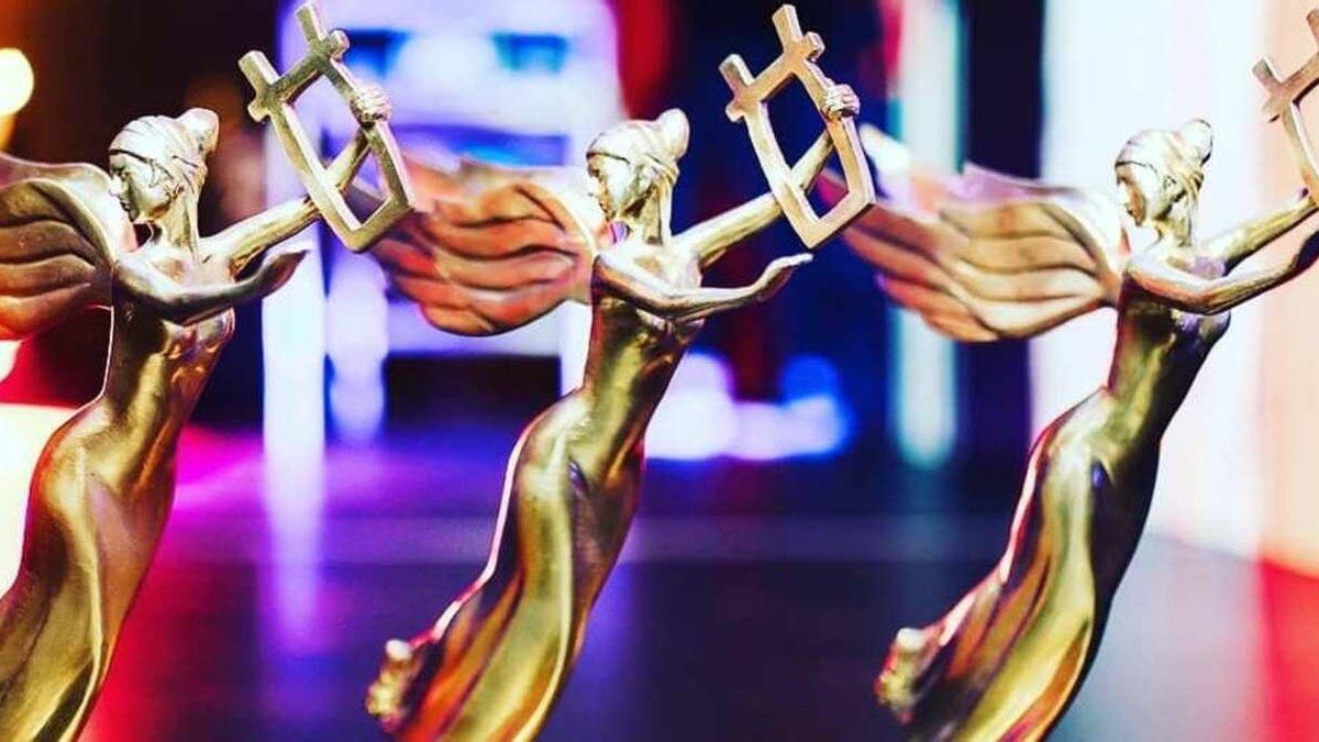 Скандал з премією YUNA: одна з переможниць DaKooka виступала в Росії Скандал з премією YUNA: одна з переможниць DaKooka виступала в Росії