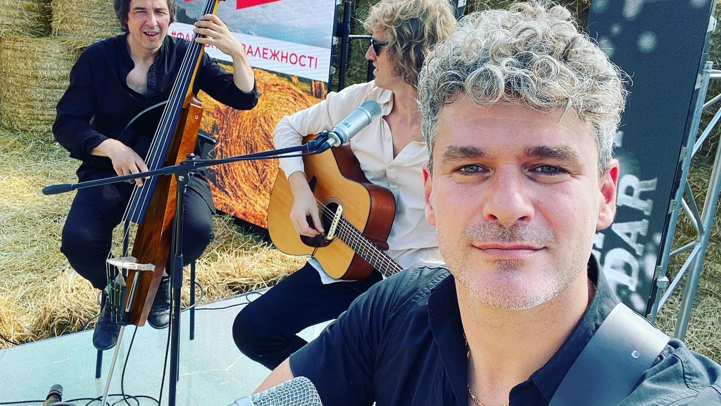 Что думает Арсен Мирзоян об украинских изменниках-певцах Что думает Арсен Мирзоян об украинских изменниках-певцах