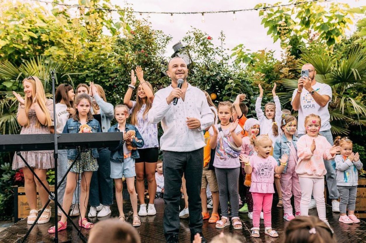 Віктор Павлік збиратиме кошти для госпіталів: де пройде концерт Віктор Павлік збиратиме кошти для госпіталів: де пройде концерт